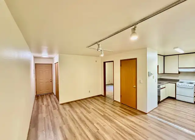 Property at 2251 NE Blakeley St Unit 204, Seattle, WA, 98105, 1 bed, 1 bath, [object Object]