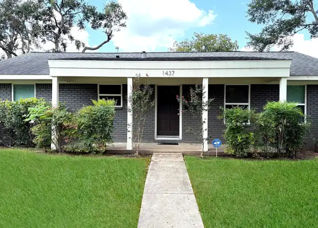 Property at 1437 Wisterwood Dr, Houston, TX, 77043, 3 beds, 2 baths, [object Object]