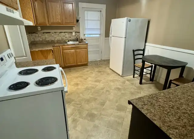 Property at 36 South St Unit 3B, Southbridge, MA, 01550, 2 beds, 1 bath, [object Object]