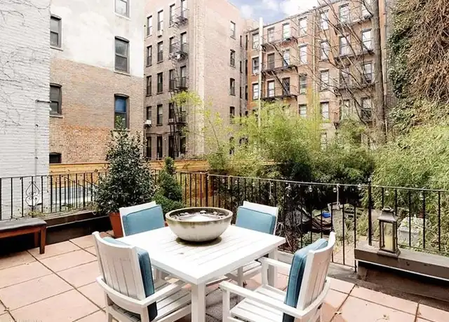 Property at 191 W 10th St Unit 4, New York, NY, 10014, 2 beds, 1 bath, [object Object]