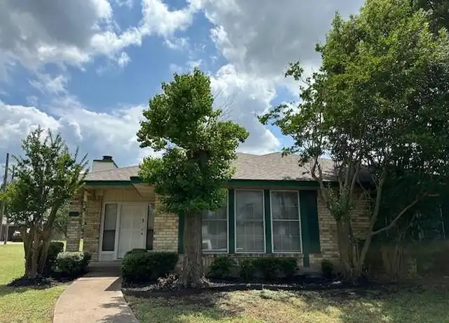 Property at 126 Wildwood Dr, Duncanville, TX, 75137, 2 beds, 2 baths, [object Object]