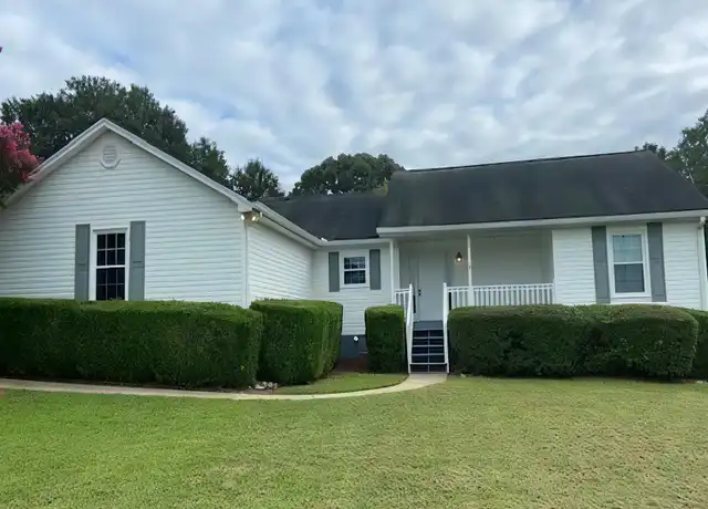 Property at 722 Old Hog Mountain Rd, Hoschton, GA, 30548, 3 beds, 2 baths, [object Object]