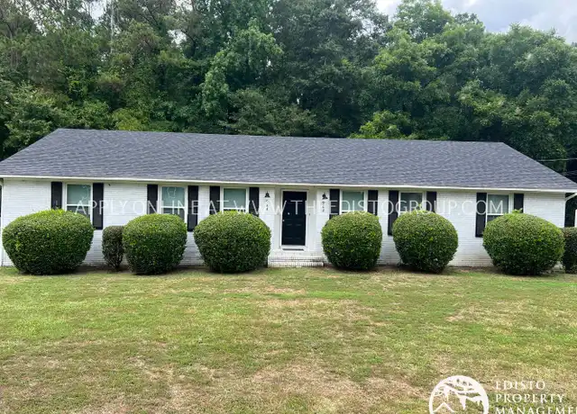 Property at 984 Hampton Dr, Orangeburg, SC, 29118, 2 beds, 2 baths, [object Object]