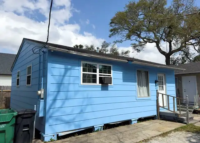 Property at 217 Central Ave Unit C, Jefferson, LA, 70121, 2 beds, 1 bath, [object Object]