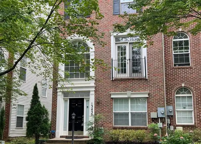 Property at 13430 Fountain Club Dr, Germantown, MD, 20874, 4 beds, 3.5 baths, [object Object]