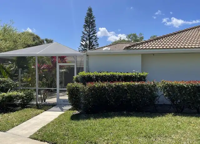 Property at 10102 Chapman Oak Ct, Palm Beach Gardens, FL, 33410, 2 beds, 2 baths, [object Object]