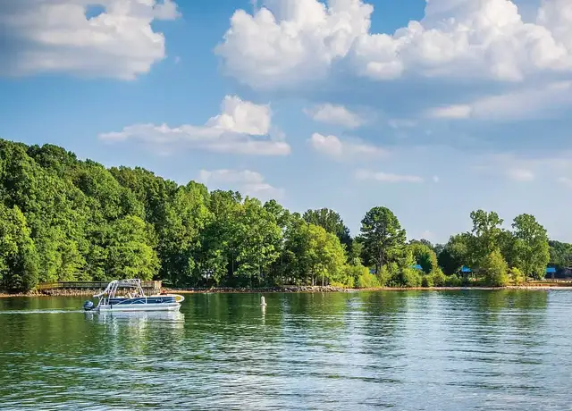 Photo of 168 Headwater Cir, Mooresville, NC 28117