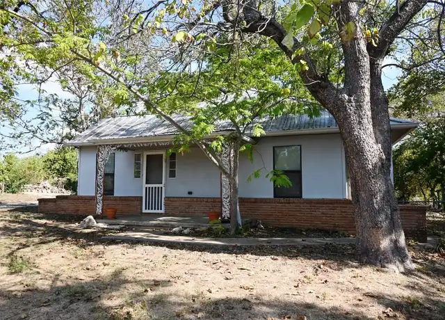 Property at 528 Old McDade Rd, Elgin, TX, 78621, 3 beds, 2 baths, [object Object]