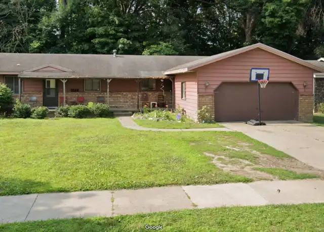 Property at 2150 Shangrai La Dr SE, Grand Rapids, MI, 49508, 2 beds, 1 bath, [object Object]
