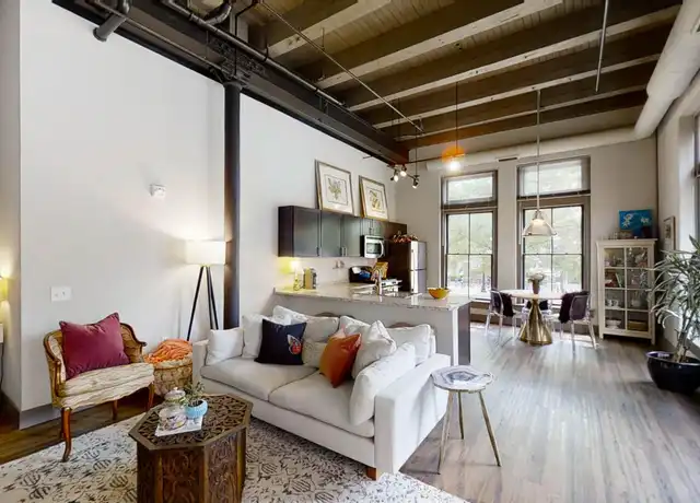 Property at 570 S Front St, Columbus, OH, 43215, 1 bed, 1 bath, [object Object]
