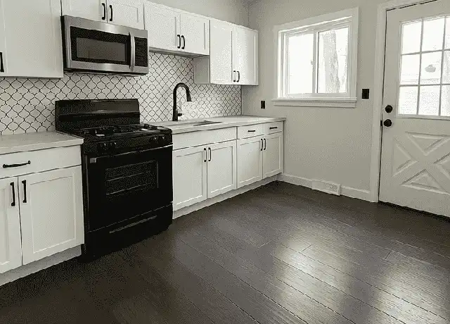 Property at 340 Union St Unit 340, Jackson, MI, 49203, 3 beds, 1 bath, [object Object]