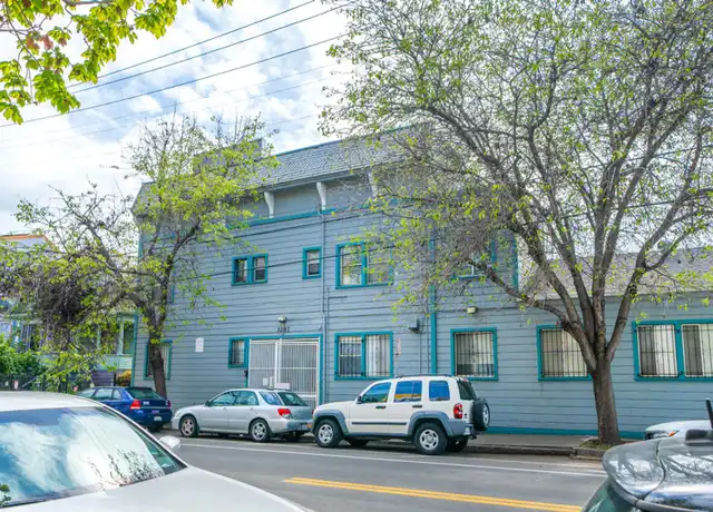 Property at 3267 Hollis St Unit 3, Oakland, CA, 94608, 0 beds, 1 bath, [object Object]
