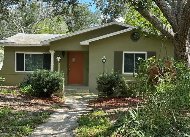 Property at 215 24th Ave N, Saint Petersburg, FL, 33704, 2 beds, 2 baths, [object Object]