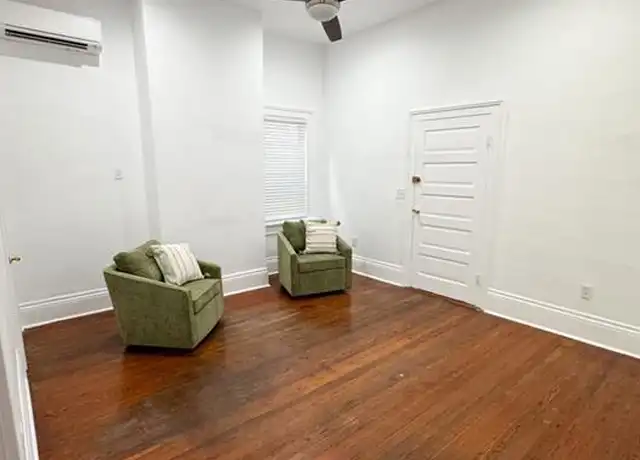 Property at 5418 Magazine St, New Orleans, LA, 70115, 1 bed, 1 bath, [object Object]