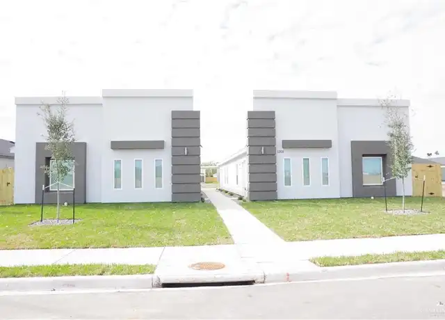 Property at 1301 Country Club Dr Unit 3, Alamo, TX, 78516, 2 beds, 2 baths, [object Object]