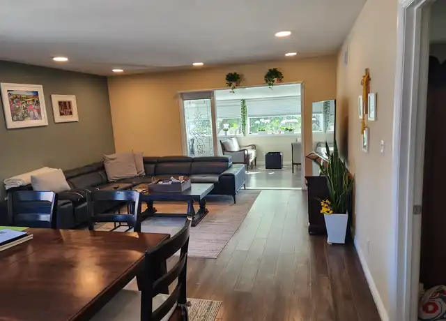 Property at 26752 Winsome Cir, Newhall, CA, 91321, 2 beds, 2 baths, [object Object]