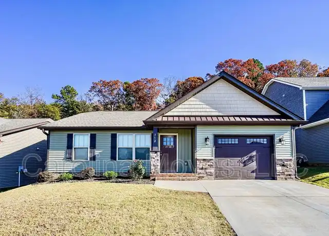 Property at 352 Greymark Ln, Boiling Springs, SC, 29316, 3 beds, 2 baths, [object Object]