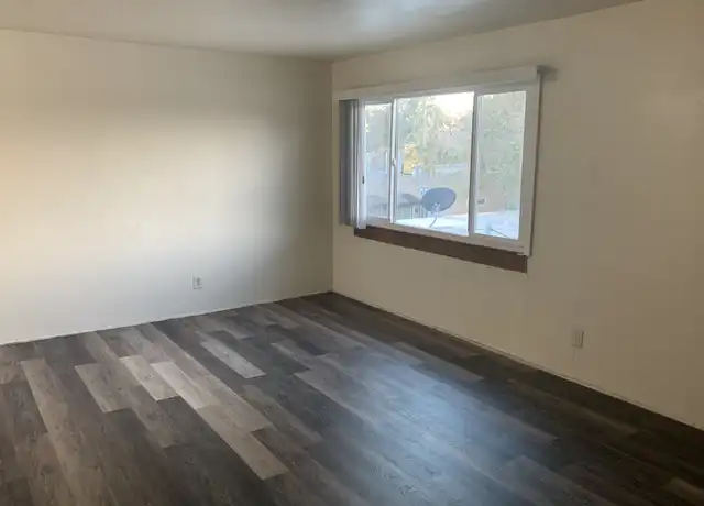 Property at 332 Jefferson St NE Unit D, Albuquerque, NM, 87108, 1 bed, 1 bath, [object Object]