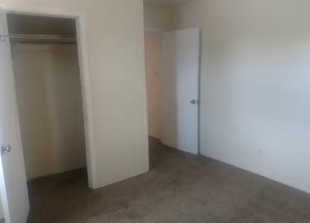 Property at 332 Jefferson St NE Unit L, Albuquerque, NM, 87108, 2 beds, 1 bath, [object Object]