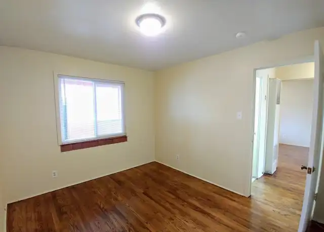Property at 332 Jefferson St NE Unit L, Albuquerque, NM, 87108, 2 beds, 1 bath, [object Object]