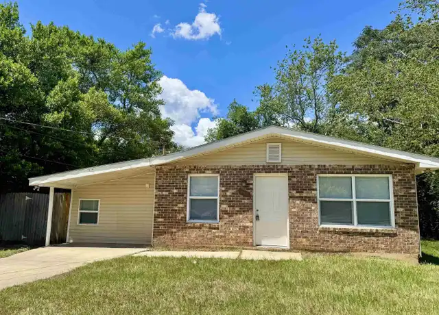 Property at 102 Varee Dr, Warner Robins, GA, 31093, 4 beds, 2.5 baths, [object Object]