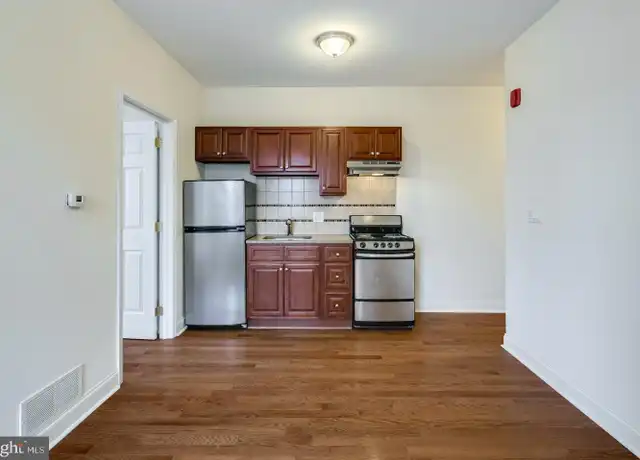 Property at 2001 Federal St #4, Philadelphia, PA, 19146, 1 bed, 1 bath, [object Object]