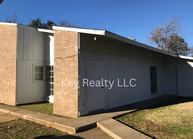 Property at 5506 Mansour Ave, Alexandria, LA, 71302, 3 beds, 2 baths, [object Object]