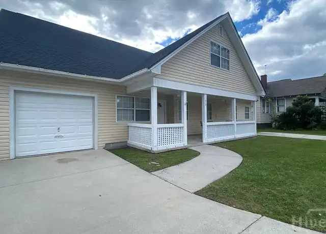 Property at 1315 Bonaventure Rd, Savannah, GA, 31404, 2 beds, 1 bath, [object Object]