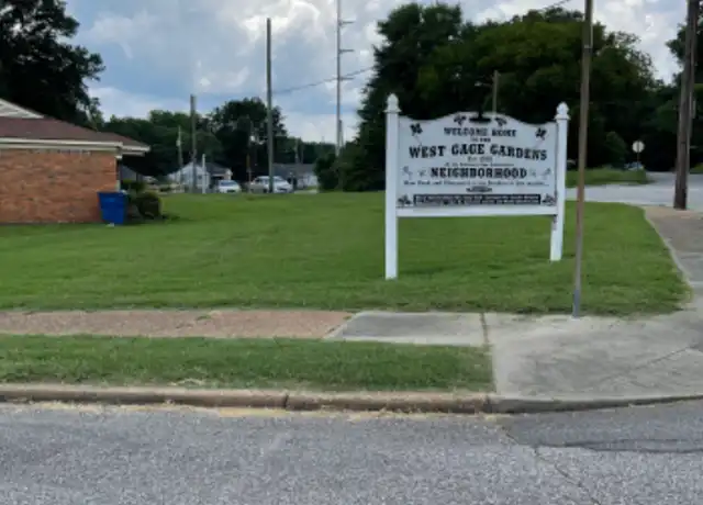 Property at 2173 Kansas St, Memphis, TN, 38109, 1 bed, 1 bath, [object Object]