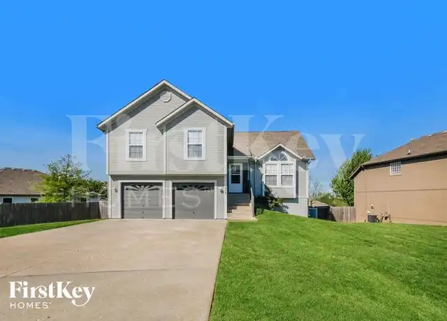 Property at 812 Emerson Dr, Belton, MO, 64012, 4 beds, 2 baths, [object Object]