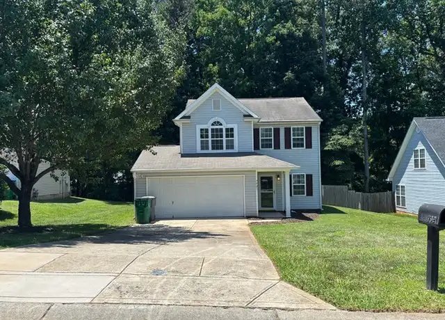 Property at 7921 Rolling Stone Ave, Charlotte, NC, 28216, 3 beds, 2 baths, [object Object]
