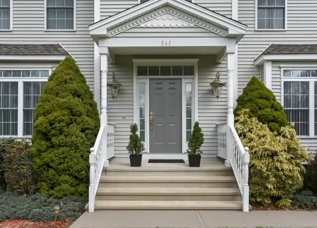 Property at 546 White Plains Rd, Trumbull, CT, 06611, 1 bed, 1.5 baths, [object Object]