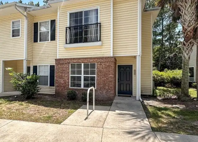 Property at 5007 NW 45th Rd #108, Gainesville, FL, 32606, 2 beds, 2.5 baths, [object Object]