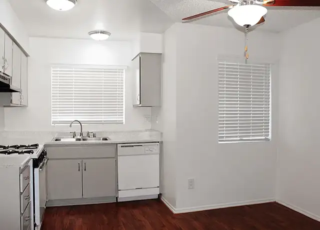 Photo of 25941 9th St, San Bernardino, CA 92410