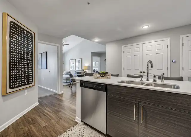 Property at Kinsley Forest - 5400 N Summit St, Kansas City, MO, 64118, 1-3 bed, 1-2 bath, [object Object]