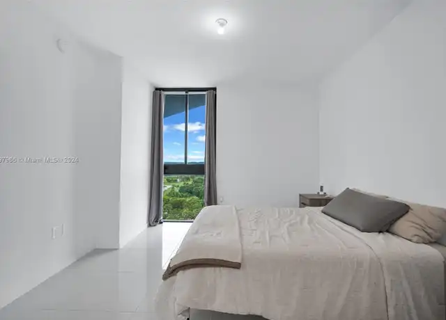 Property at 5300 Paseo Blvd #1410, Doral, FL, 33166, 1 bed, 1 bath, [object Object]