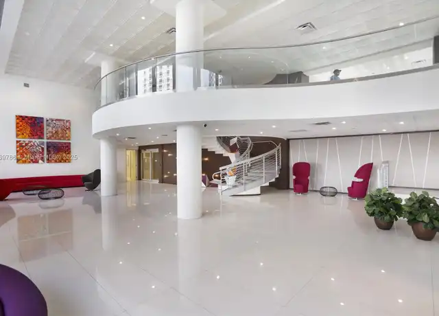 Property at 5701 Collins Ave #1510, Miami Beach, FL, 33140, 1 bed, 2 baths, [object Object]