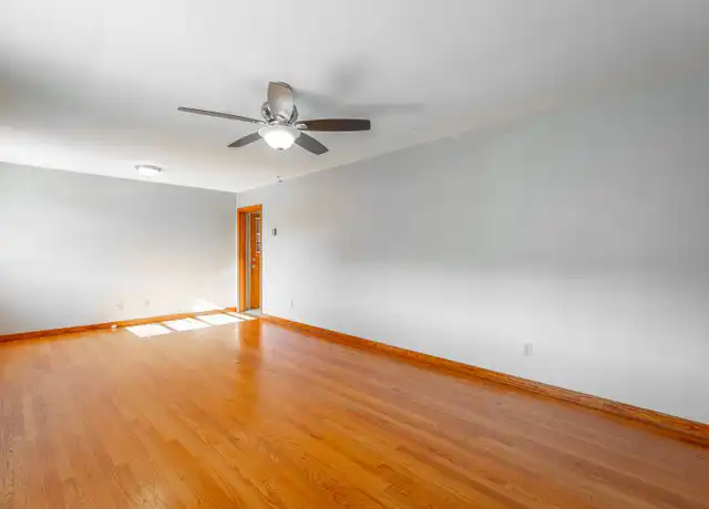 Property at 3611 Old Ringgold Rd, Chattanooga, TN, 37412, 2 beds, 1 bath, [object Object]