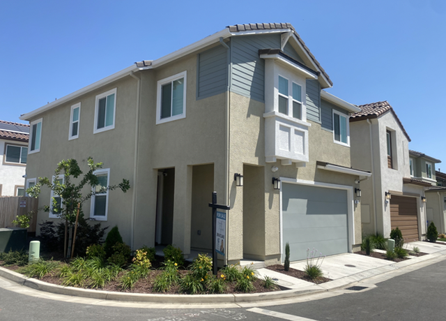 Photo of 3922 Bethpage St, Turlock, CA 95382
