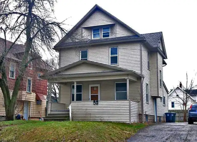 Property at 72 E Mapledale Ave Unit 1, Akron, OH, 44301, 2 beds, 1 bath, [object Object]