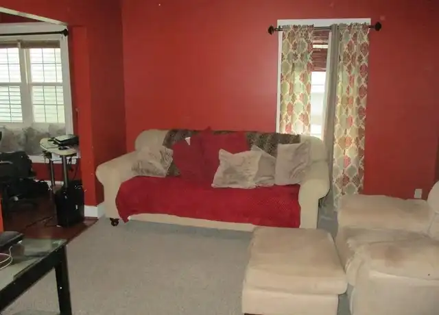 Property at 95 Lark St, Rochester, NY, 14613, 3 beds, 1 bath, [object Object]