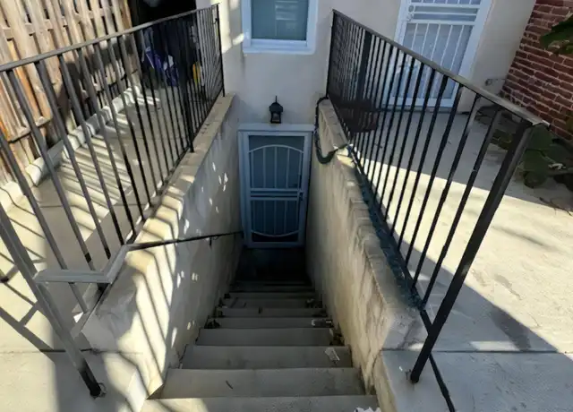 Property at 1706 N Broadway Unit 1, Baltimore, MD, 21213, 1 bed, 1 bath, [object Object]