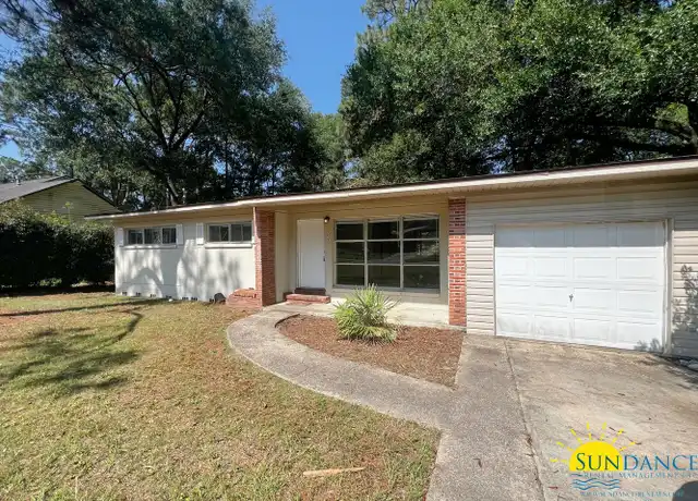 Property at 259 Seminole Trl, Crestview, FL, 32536, 3 beds, 1 bath, [object Object]