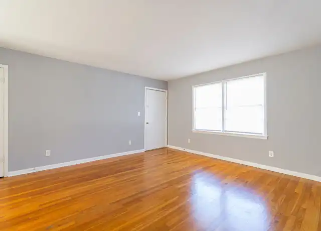 Property at 830 Moreland Ave SE Unit 05, Atlanta, GA, 30316, 2 beds, 1 bath, [object Object]