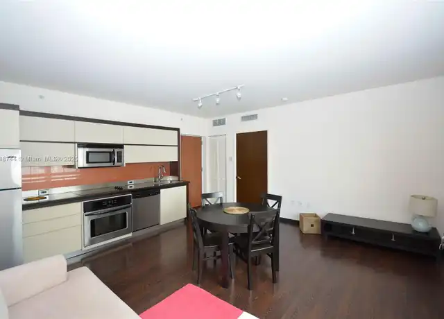Property at 435 21st St #205, Miami Beach, FL, 33139, 1 bed, 1 bath, [object Object]