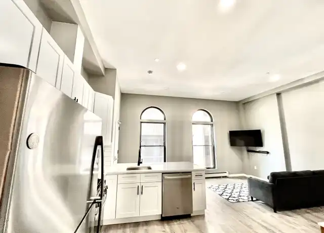 Property at 37 Center St Unit 3A, New Haven, CT, 06510, 1 bed, 1 bath, [object Object]