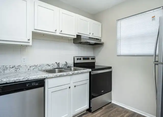 Property at 100 Regency at Clemson - 100 Regency Dr, Central, SC, 29630, 2 beds, 1-1.5 bath, [object Object]