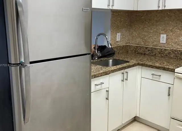 Property at 271 NW 177th St Unit B214, Miami, FL, 33169, 2 beds, 2 baths, [object Object]