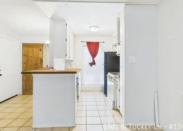Property at 1701 W Tuckey Ln #134, Phoenix, AZ, 85015, 2 beds, 2 baths, [object Object]