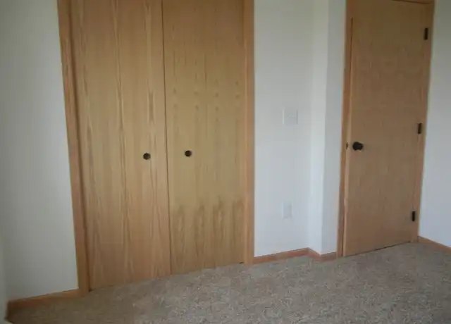 Property at 2801 Catlin Ave, Superior, WI, 54880, 3 beds, 1.5 baths, [object Object]